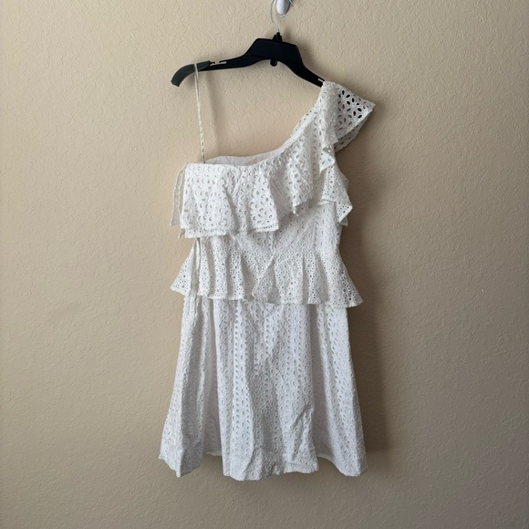 Lilly Pulitzer | Women's One Shoulder Tiered Josey Eyelet Dress Size 6 NWT - Picture 5 of 7